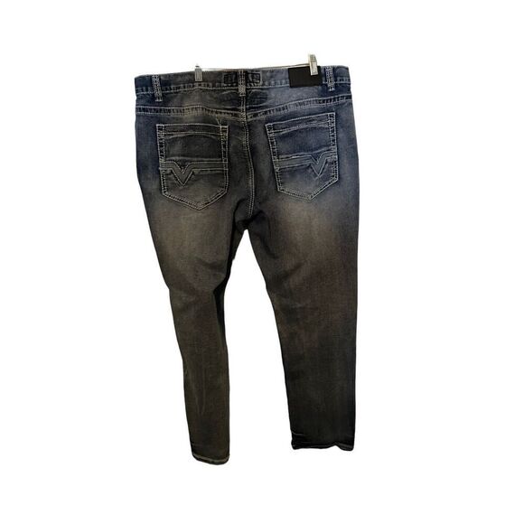 True Luck Mens  Blue Medium Light Wash Straight Leg Jeans Size 40/32 - Picture 2 of 6